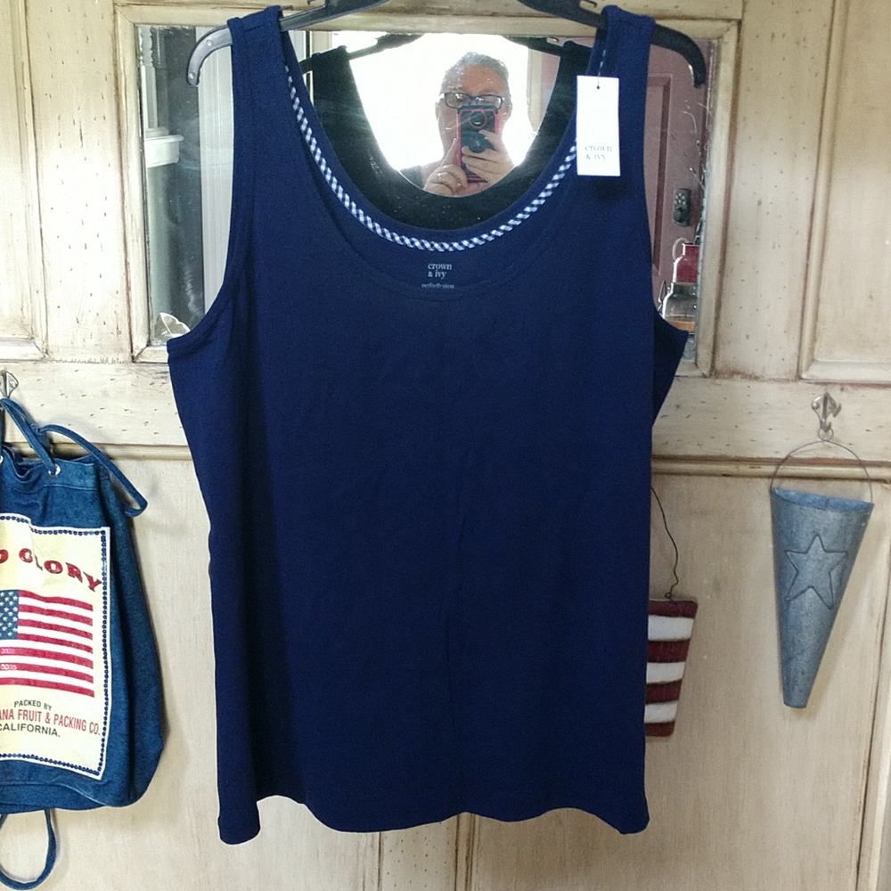 Women's tank top
